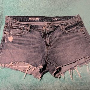 Like new Gap Jean shorts size 33 waist.